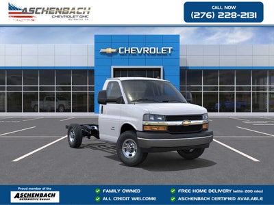 2025 Chevrolet Express Cutaway 3500 1WT