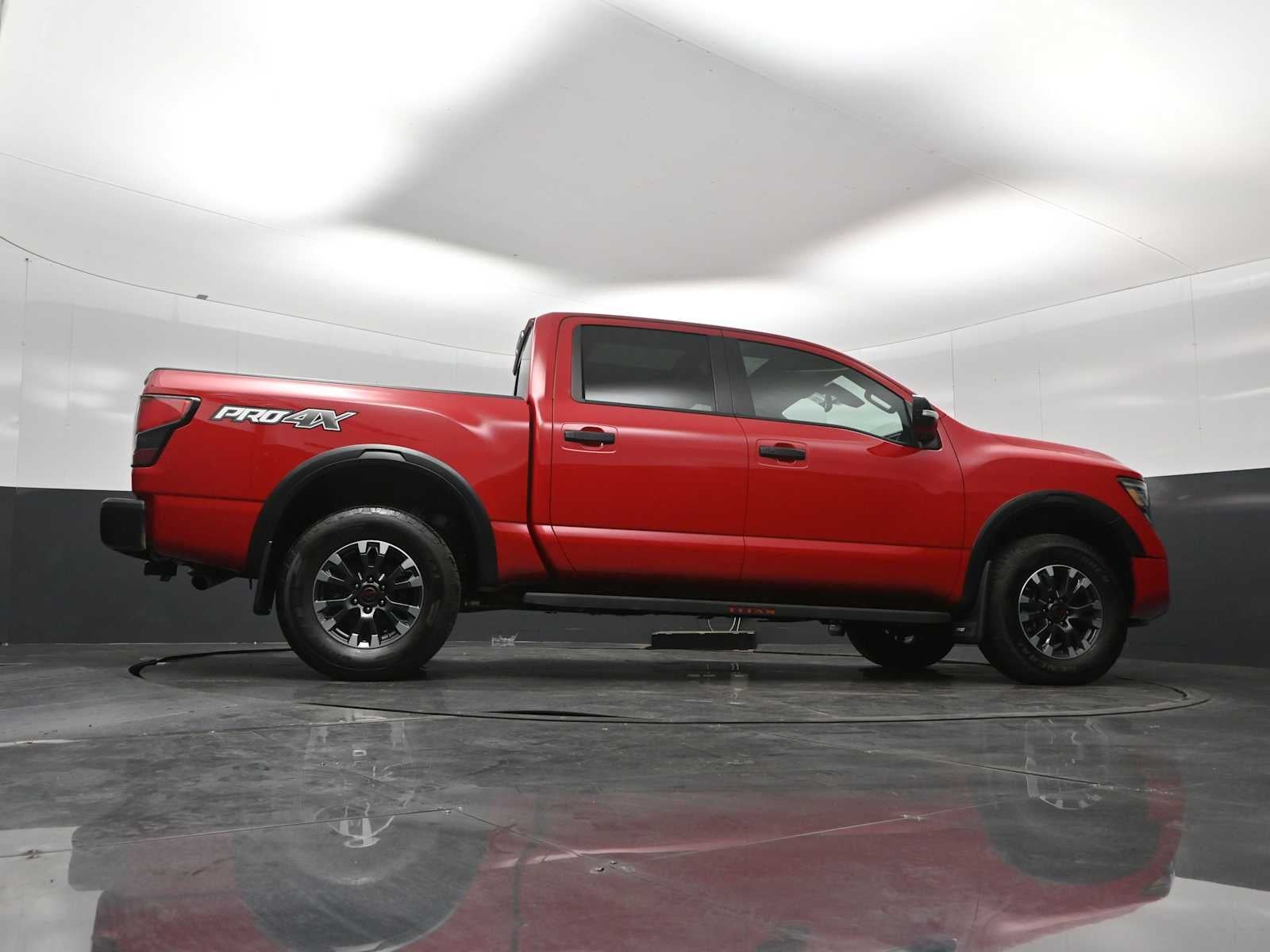 2024 Nissan Titan PRO-4X