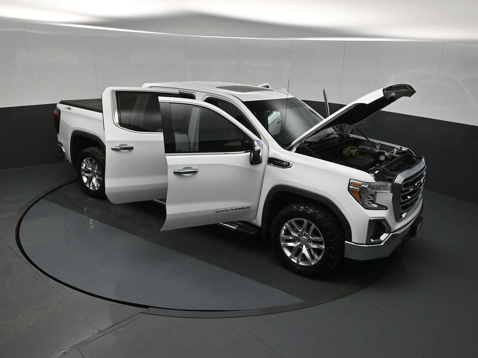 2021 GMC Sierra 1500 SLT