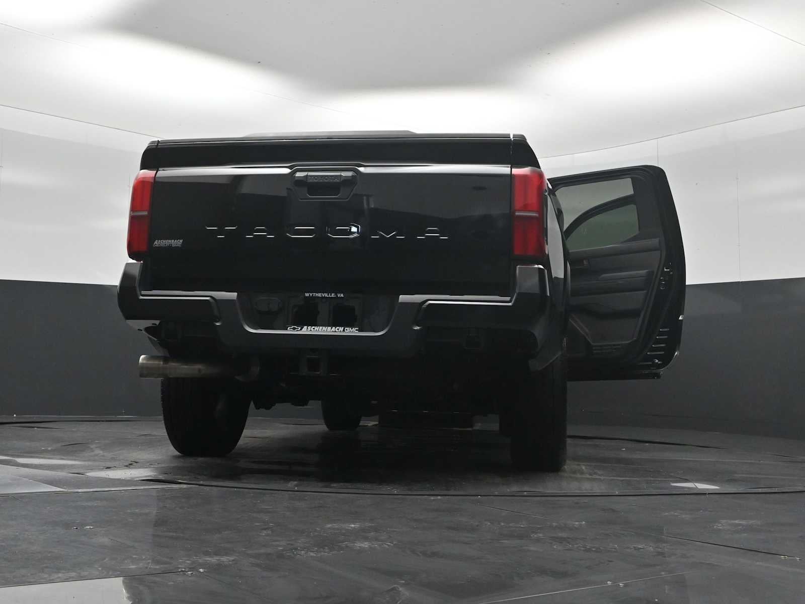 2025 Toyota Tacoma 2WD SR5