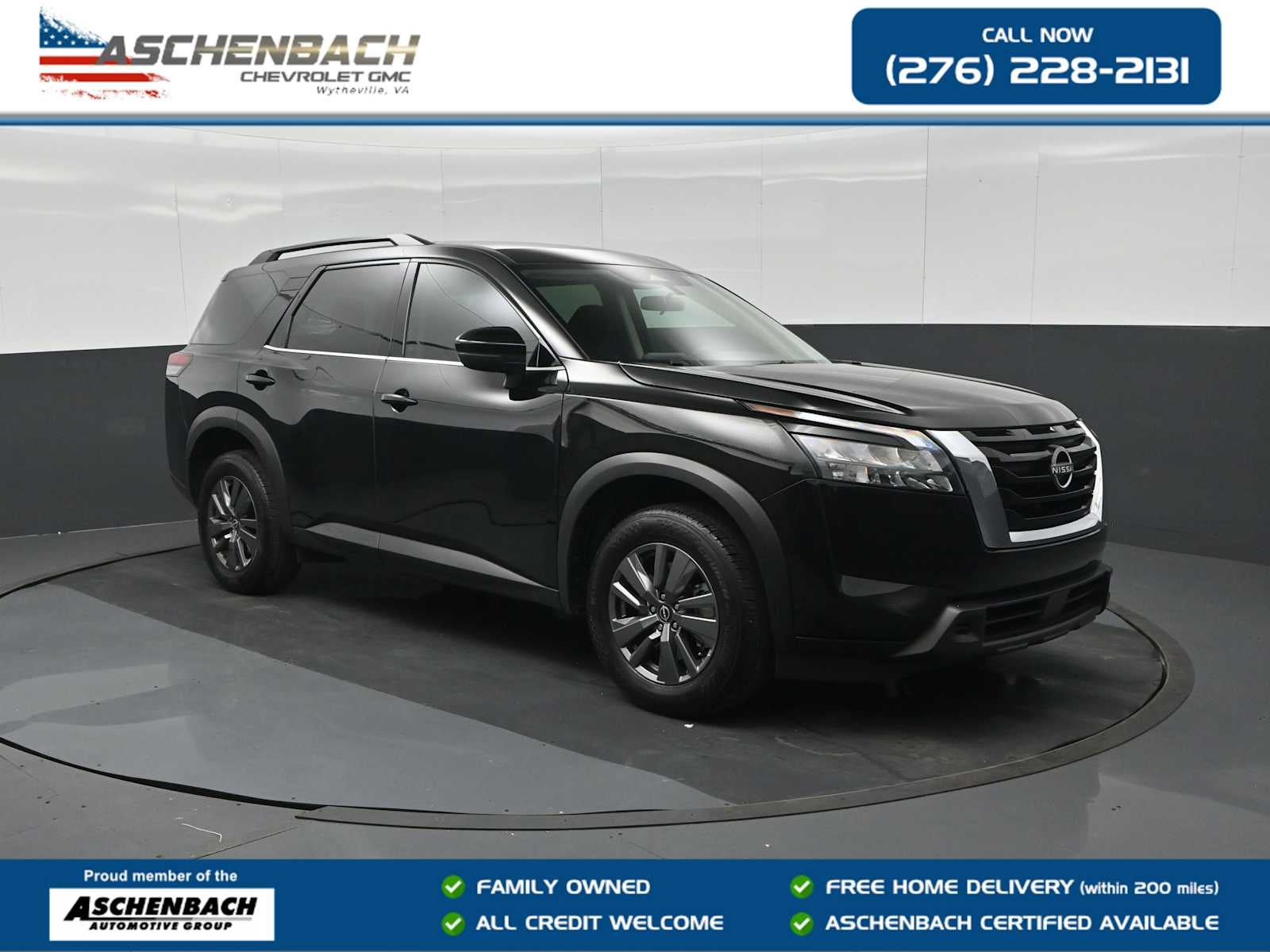 2025 Nissan Pathfinder SV